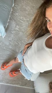 Coral Simanovich feet photo 9