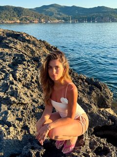 Coral Simanovich feet photo 9