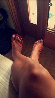 Coralie Porrovecchio feet photo 3