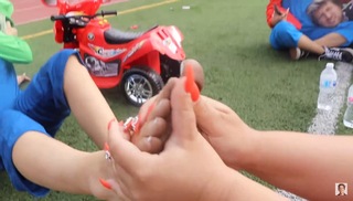 Corinna Kopf feet photo thumbnail