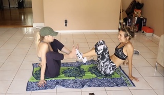 Corinna Kopf feet photo thumbnail