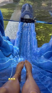 Corinna Kopf feet photo thumbnail