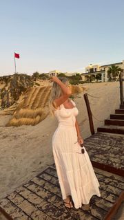 Corinna Kopf feet photo thumbnail