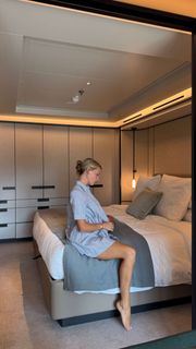 Corinna Kopf feet photo thumbnail