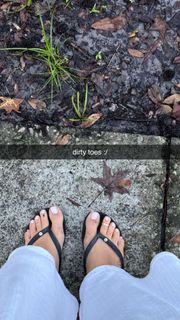Corinna Kopf feet photo thumbnail