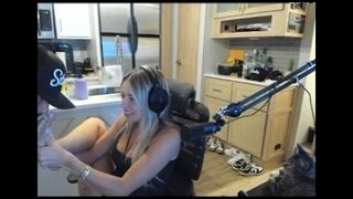 Corinna Kopf feet photo thumbnail