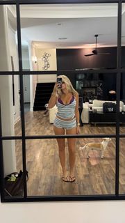 Corinna Kopf feet photo thumbnail