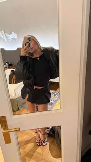 Corinna Kopf feet photo thumbnail