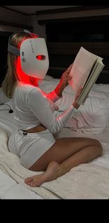 Corinna Kopf feet photo thumbnail