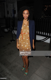 Corinne Bailey Rae feet photo 13