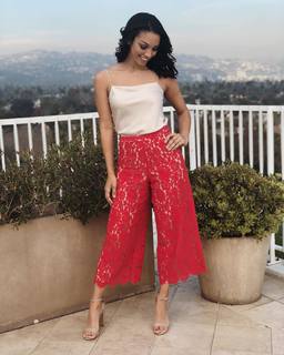 Corinne Foxx feet photo 2