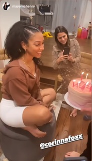 Corinne Foxx feet photo 17