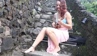 Corinne Nicewick feet photo 6
