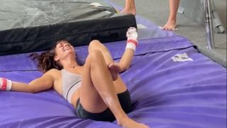 Corinne Nicewick feet photo 9