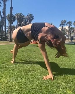 Corinne Nicewick feet photo 10