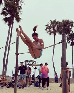 Corinne Nicewick feet photo 19