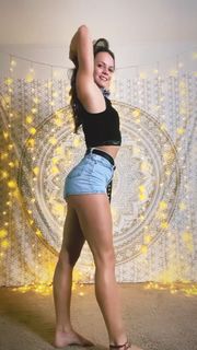 Corinne Nicewick feet photo 7