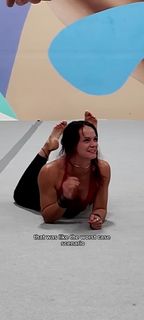 Corinne Nicewick feet photo 8
