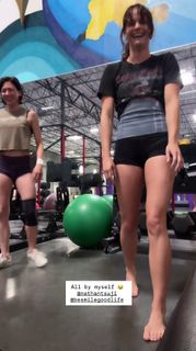 Corinne Nicewick feet photo 4