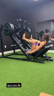 Corinne Nicewick feet photo 15