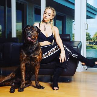 Corinne Olympios feet photo 10