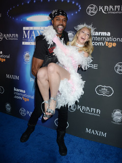 Corinne Olympios feet photo 13