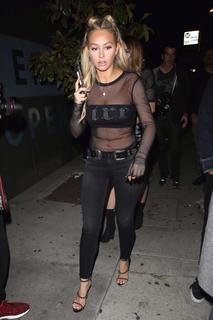Corinne Olympios feet photo 8