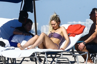 Corinne Olympios feet photo 15