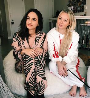 Corinne Olympios feet photo 6