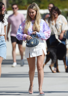 Corinne Olympios feet photo 4