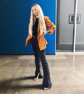 Corinne Olympios feet photo 9