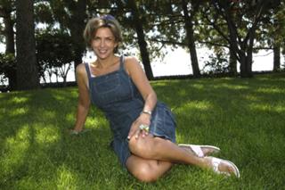 Corinne Touzet feet photo 17