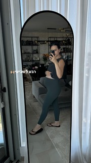 Corrin Gideon feet photo 14