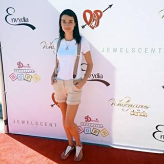 Cortney Palm feet photo 2