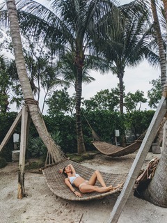 Cortney Palm feet photo 13