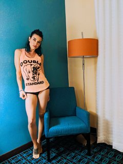 Cortney Palm feet photo 4