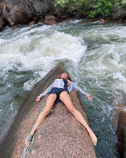 Cortney Palm feet photo 18