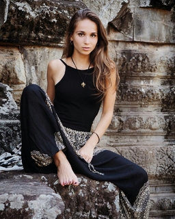 Cosima Henman feet photo 14