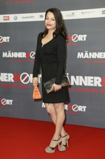 Cosma Shiva Hagen feet photo thumbnail