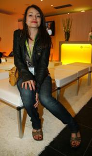 Cosma Shiva Hagen feet photo thumbnail