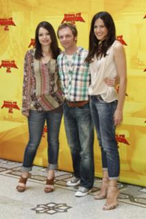 Cosma Shiva Hagen feet photo thumbnail