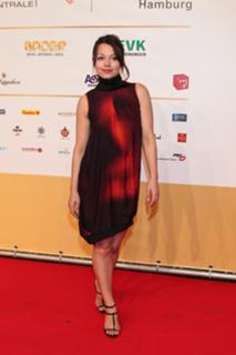 Cosma Shiva Hagen feet photo thumbnail