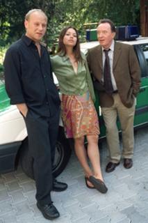 Cosma Shiva Hagen feet photo thumbnail