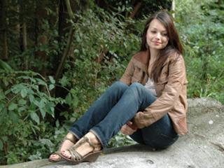 Cosma Shiva Hagen feet photo thumbnail