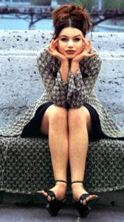 Cosma Shiva Hagen feet photo thumbnail
