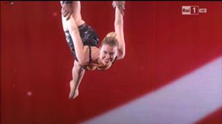 Costanza Caracciolo feet photo thumbnail