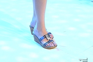 Costanza Caracciolo feet photo thumbnail