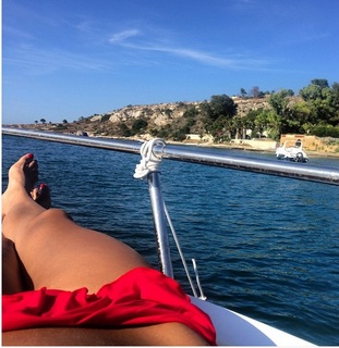 Costanza Caracciolo feet photo thumbnail