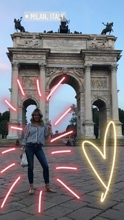 Costanza Caracciolo feet photo thumbnail