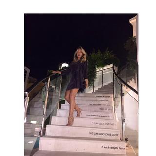 Costanza Caracciolo feet photo thumbnail